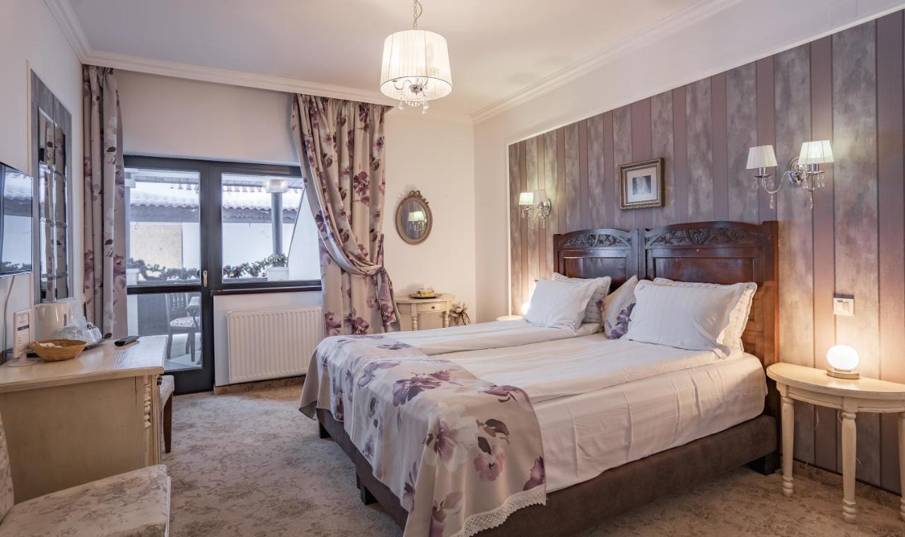 Hotel Conacul Bratescu Bran  Exteriér fotografie