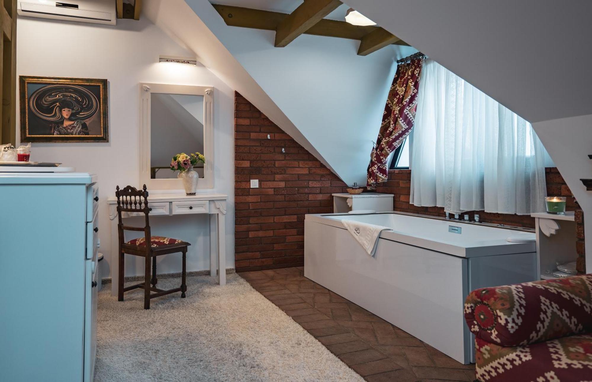Hotel Conacul Bratescu Bran  Exteriér fotografie