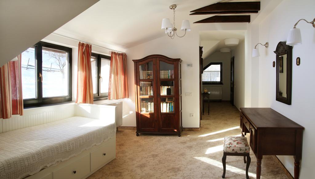Hotel Conacul Bratescu Bran  Pokoj fotografie