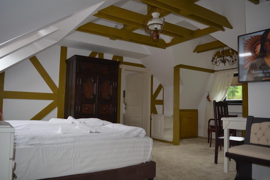 Hotel Conacul Bratescu Bran  Exteriér fotografie