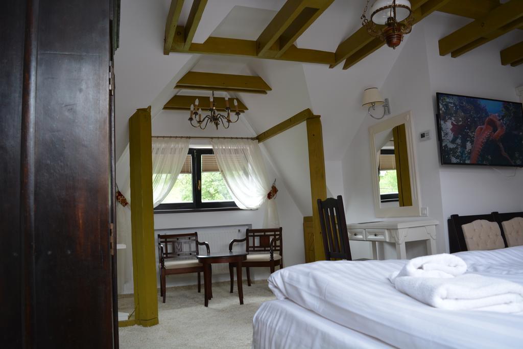 Hotel Conacul Bratescu Bran  Exteriér fotografie