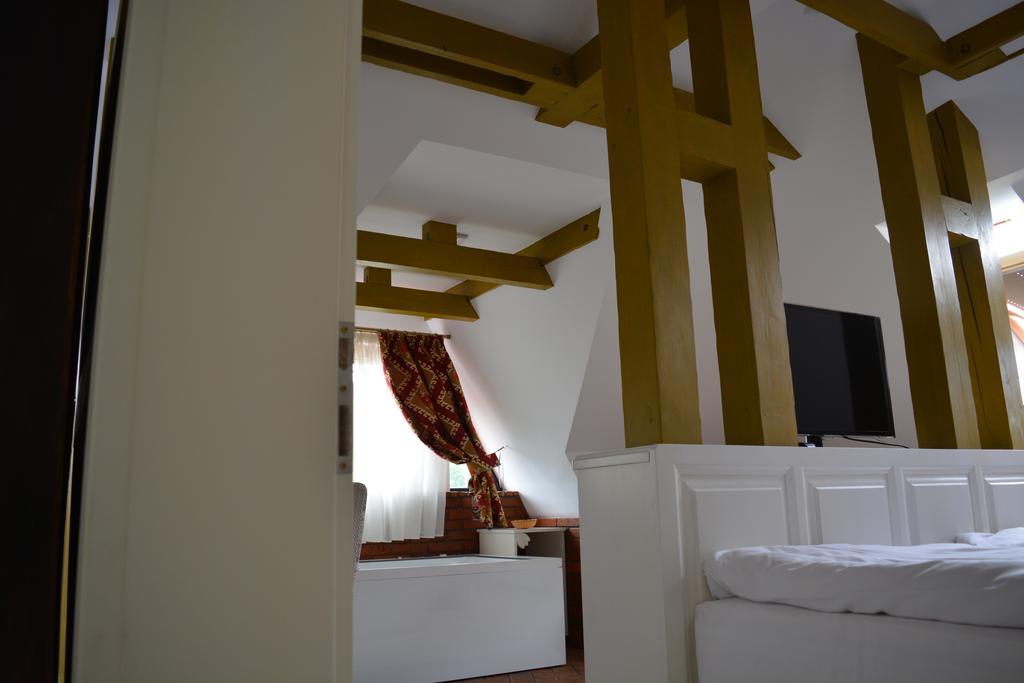 Hotel Conacul Bratescu Bran  Exteriér fotografie