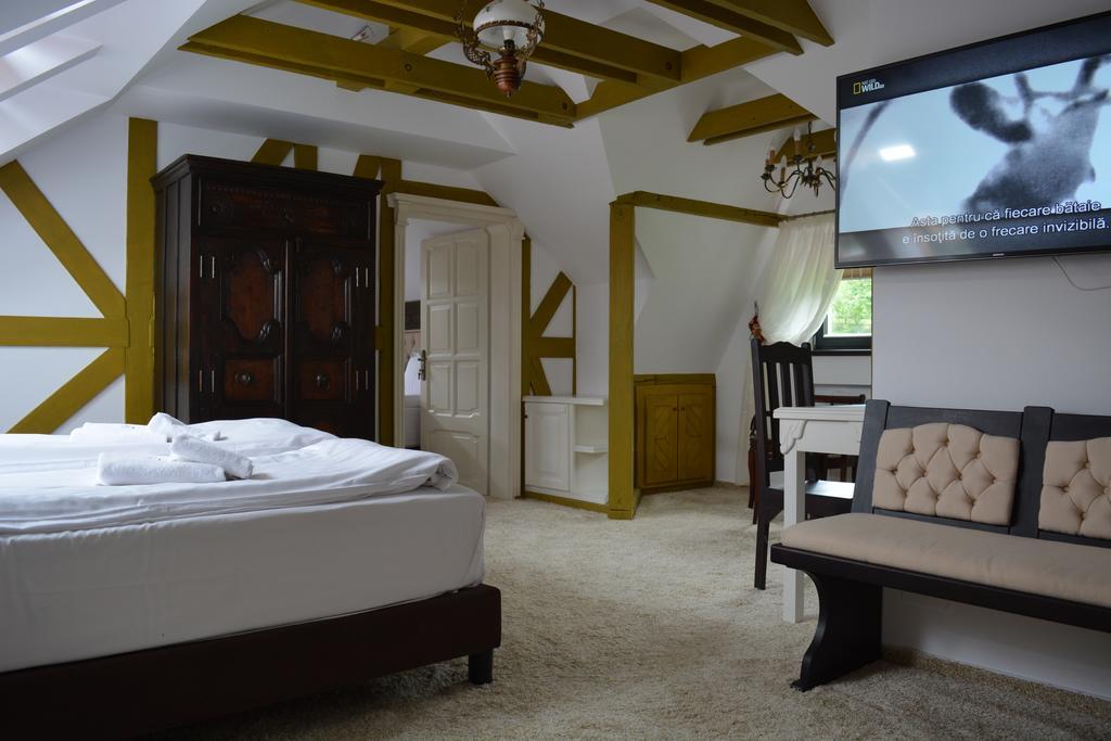 Hotel Conacul Bratescu Bran  Exteriér fotografie